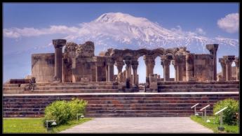 Մեծամորի և Զվարթնոցի աստիճանները 7-ն են, յոթն են նաև մեր խաչագմբեթավոր եկեղեցիների խորանի աստիճանները (տեսանյութ և ֆոտոշարք)