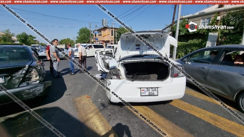 Խոշոր ավտովթար Արարատի մարզում. բախվել են Mercedes-ն ու ВАЗ 2107–ը. ճանապարհը մասամբ փակվել է. կա վիրավոր