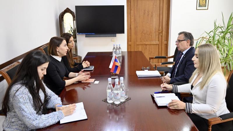 The Human Rights Defender, Ms. Kristinne Grigoryan received the Ambassador Extraordinary and Plenipotentiary of the Oriental Republic of Uruguay to the Republic of Armenia 