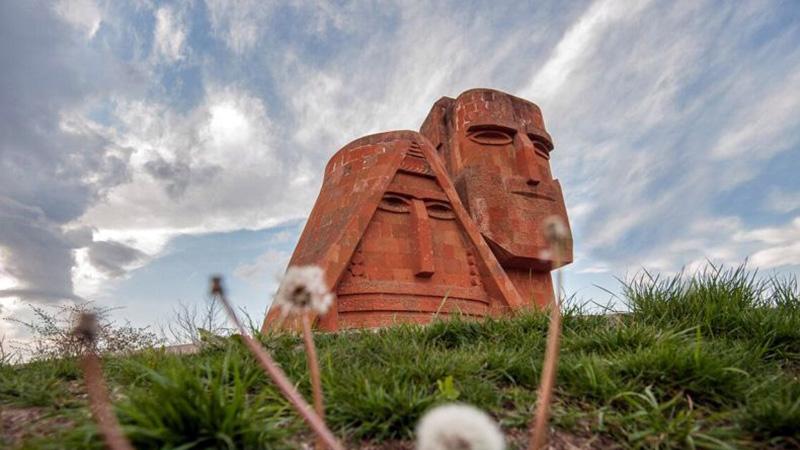 Обращение более 150 партий, общественных организаций, СМИ и общин Арцаха к международному сообществу в связи с 10 декабря