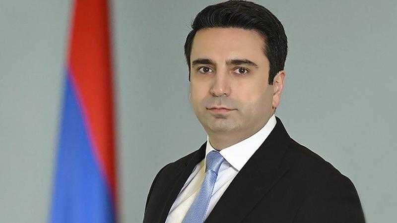 Այսօր մենք տոնում ենք մեր պատմության կարեւորագույն իրադարձություններից մեկը՝ Հայաստանի առաջին հանրապետության հիմնադրման օրը. Ալեն Սիմոնյան
