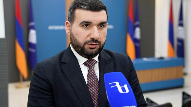 Լափելու գծով տարածաշրջանային բացառիկ առաջատար Քոչարյանի դուքյանապետը պնդում է՝ «գումար է լափվել». Ալեքսանյան