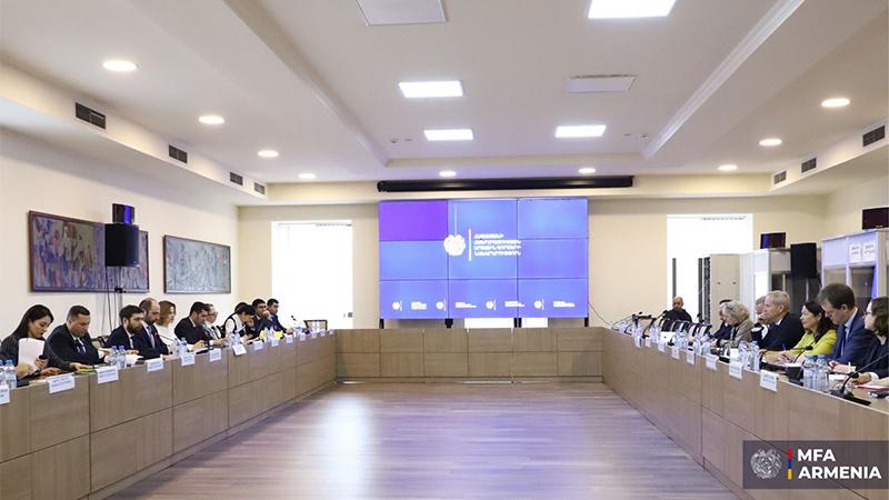 ՀՀ-ԵՄ քաղաքական և անվտանգային հարցերով երկխոսության նիստին կողմերն ընդգծել են 2026թ. մայիսին Երևանում նախատեսված ՀՀ-ԵՄ անդրանիկ գագաթնաժողովի կարևորությունը