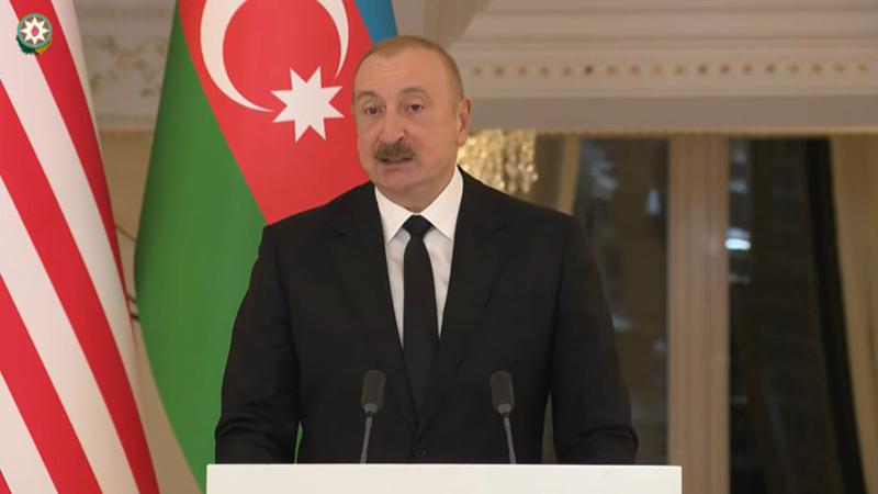 Մենք ոչ միայն վերացրել ենք Ադրբեջանի տարածքով դեպի Հայաստան ապրանքների տարանցման բոլոր սահմանափակումները, այլև սկսել ենք նավթամթերք արտահանել Հայաստան․ Ալիև