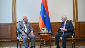 Vahagn Khachatryan and Mesrop Mesropyan have discussed issues related to Armenia's energy policy.