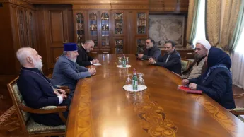 The President has received Morteza Javadi Amoli, the head of the "Esra" International Foundation, and the Iranian Ambassador Khalil Shirgolami.