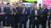 Никол Пашинян совершил обход павильонов международной промышленной выставки «Иннопром-2026».