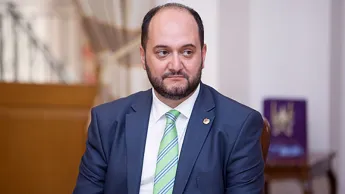Պատրաստվում եմ դատական հայցեր ներկայացնել արշավի մեջ ներգրավված բոլոր լրատվամիջոցների դեմ զրպարտության և բարի համբավի դեմ այս ոտնձգության համար․ Արայիկ Հարությունյան
