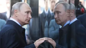 L'élite économique de la Russie considère que l'ère politique de Poutine est « épuisée ».
