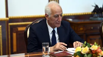 Դավիթ Թադևոսյանը նշանակվել է բարձր տեխնոլոգիական արդյունաբերության նախարար